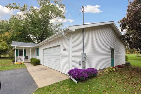9828 Case Rd, Brooklyn, MI 49230 photo 4
