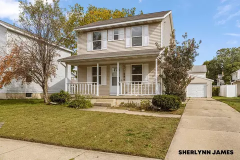 586 Cass Ave SE, Grand Rapids, MI 49503