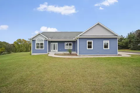 9817 Case Rd, Brooklyn, MI 49230 photo 3