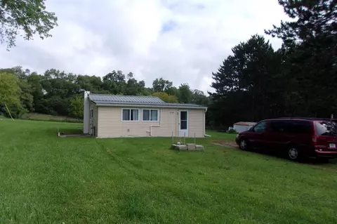 5780 Half Moon Dr, Lake, MI 48632