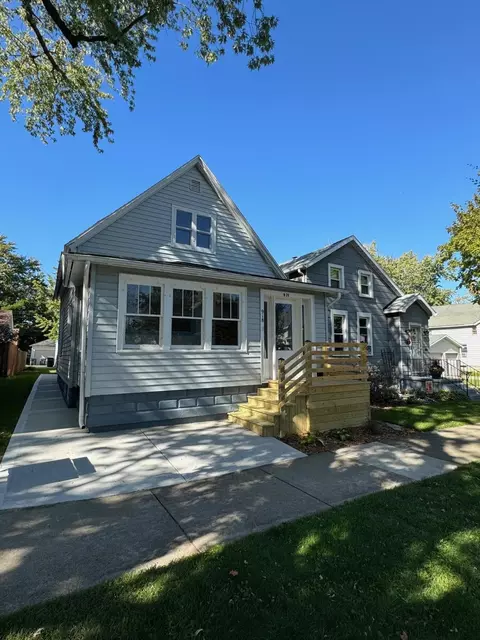 918 Church St, St. Joseph, MI 49085