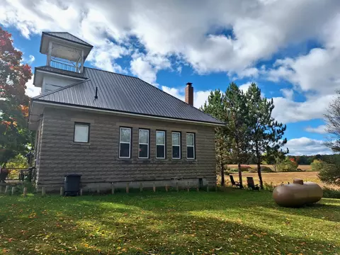 14479 70th Ave, Evart, MI 49631