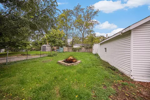 910 Seymour Ave, Jackson, MI 49202 photo 17