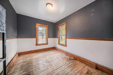 910 Seymour Ave, Jackson, MI 49202 photo 7