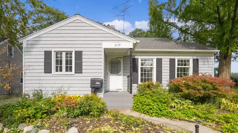 2179 Newport St SW, Wyoming, MI 49519