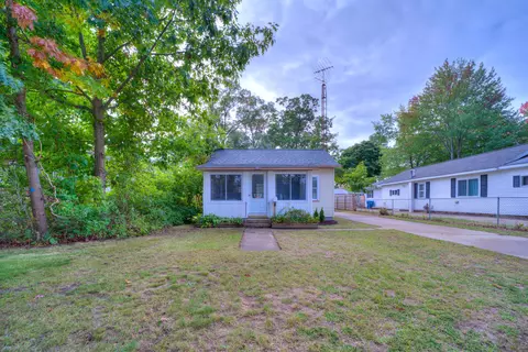 2509 Cutler Ave, Muskegon, MI 49441
