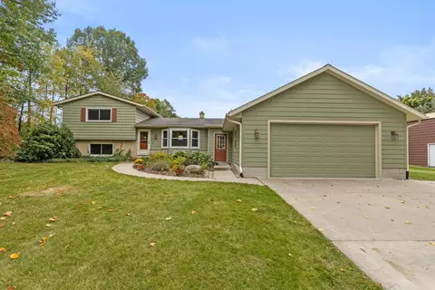 1440 13 Mile Rd NE, Sparta, MI 49345