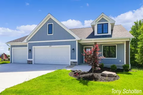 6298 Blendon Woods Dr #18, Hudsonville, MI 49426