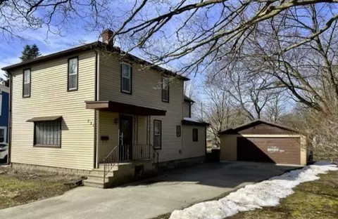 731 Pine Ave, Alma, MI 48801 photo 1