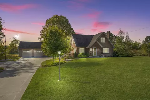2735 Crispell Rd, Horton, MI 49246