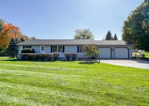 56980 M 62 E, Dowagiac, MI 49047