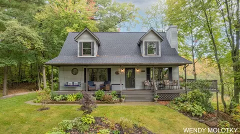 14513 Boom Rd, Spring Lake, MI 49456