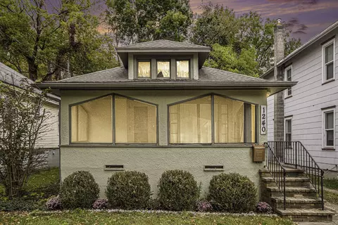 1240 Jefferson Ave, Kalamazoo, MI 49006