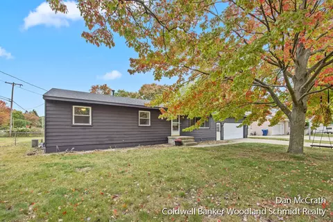 3989 Manning St, Muskegon, MI 49444