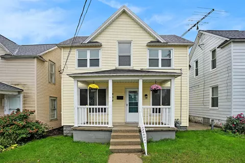 904 Hall St SE, Grand Rapids, MI 49507