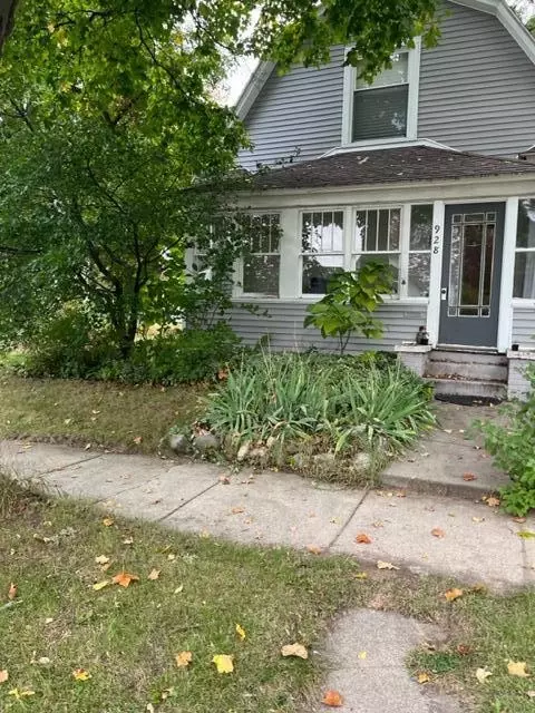 928 Pleasant St, Belding, MI 48809 photo 17