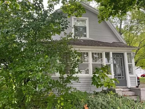 928 Pleasant St, Belding, MI 48809 photo 14