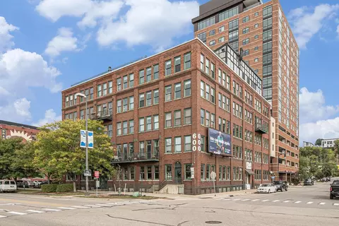 600 Monroe Ave NW #211, Grand Rapids, MI 49503