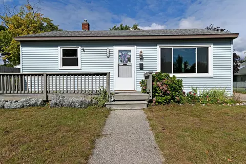1335 Grant Ave, Grand Haven, MI 49417