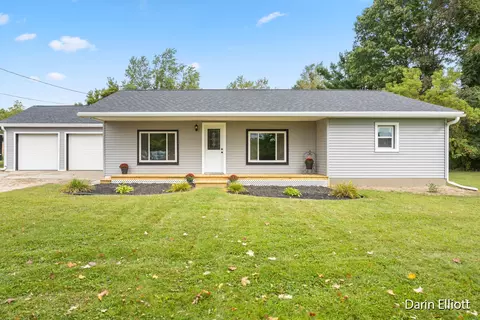 6300 Belding Rd, Belding, MI 48809