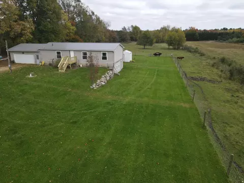5708 30th Ave, Sears, MI 49679 photo 4