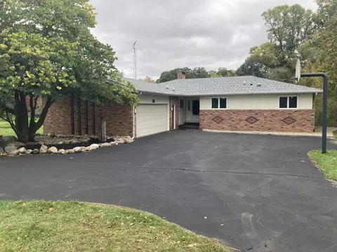 15889 E Uv Ave, Fulton, MI 49052