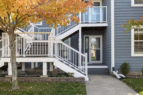 2329 S Pointe Way, St. Joseph, MI 49085