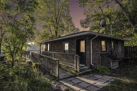 23819 River Run Rd, Mendon, MI 49072