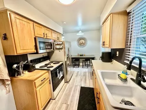 116 Lincoln St, Marshall, MI 49068 photo 6