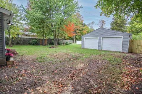 286 W Arbor St, Marcellus, MI 49067 photo 4