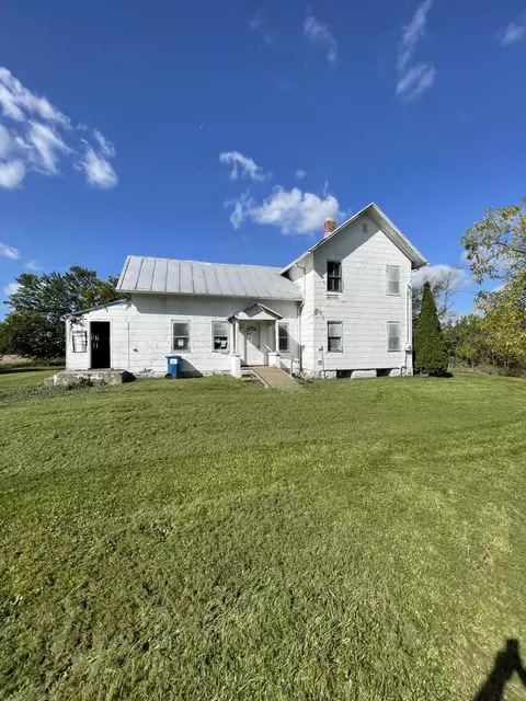 1095 E Copeland Rd, Montgomery, MI 49255 photo 4