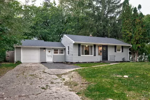 4012 Rivington St, Kalamazoo, MI 49008