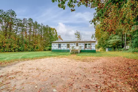 11905 Dutch Settlement Rd, Marcellus, MI 49067