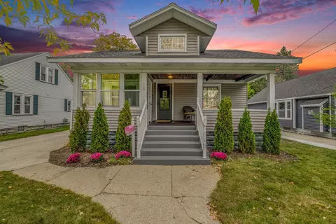 2128 Harrison Ave, Muskegon, MI 49441
