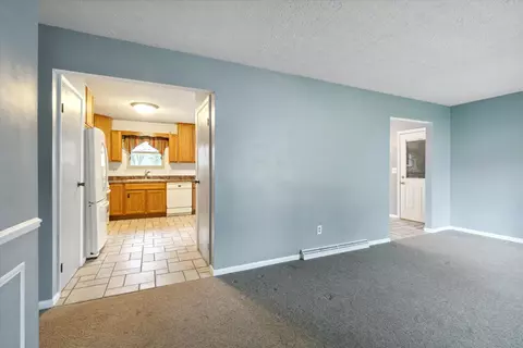 3713 Fairview Ave, Jackson, MI 49203 photo 9