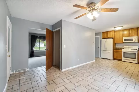 3713 Fairview Ave, Jackson, MI 49203 photo 17
