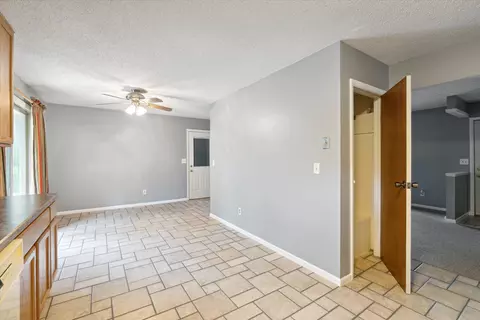 3713 Fairview Ave, Jackson, MI 49203 photo 15