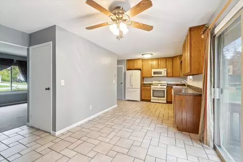 3713 Fairview Ave, Jackson, MI 49203 photo 18