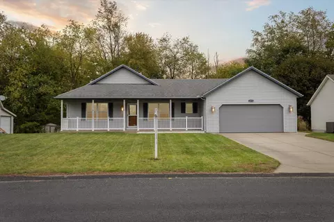4870 Cypress Creek Ln, Kalamazoo, MI 49004