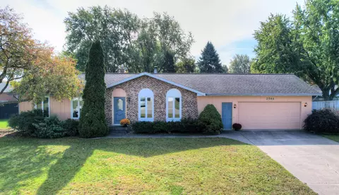 2544 Valarie Dr, Zeeland, MI 49464