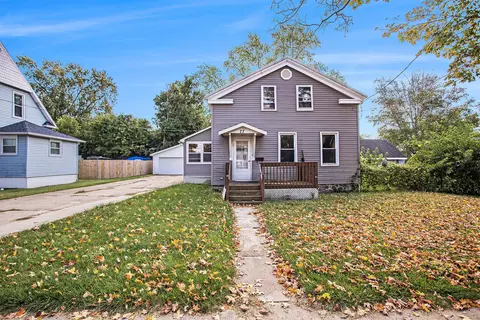 77 Waterman Ave, Coldwater, MI 49036