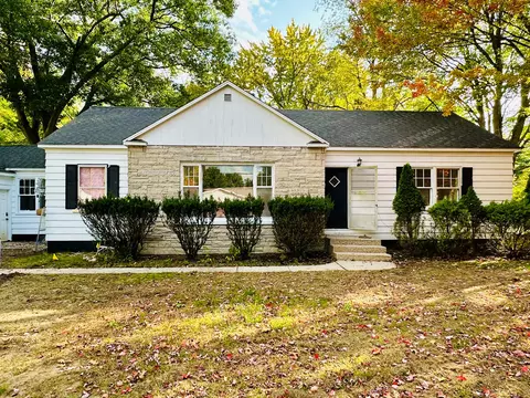 1283 W Hile Road Rd, Norton Shores, MI 49441