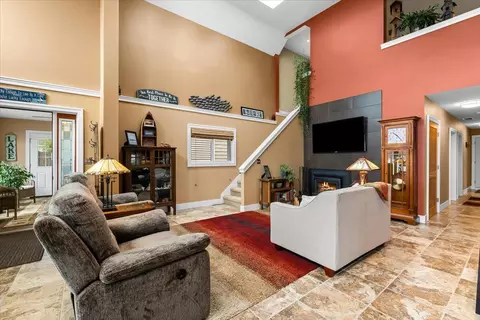 5065 Pine Dr, Jackson, MI 49201 photo 13