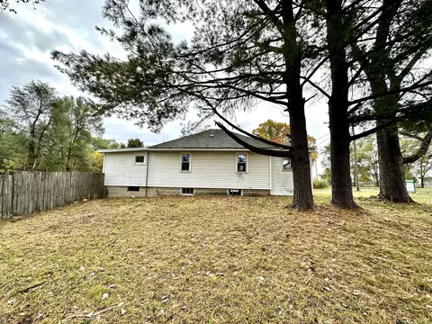 808 N Bridge St, Belding, MI 48809 photo 22