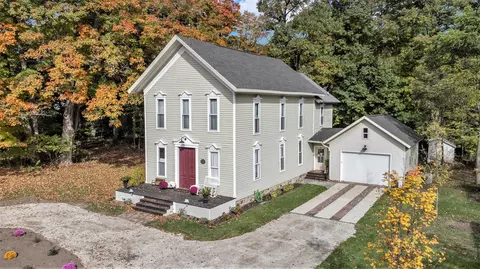 1845 Leonard St NW, Grand Rapids, MI 49534