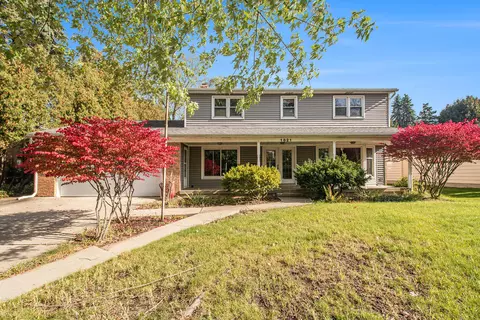 1821 Lake Michigan Dr NW, Grand Rapids, MI 49504