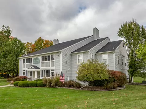 384 Westbrook Ct, Marshall, MI 49068 photo 2