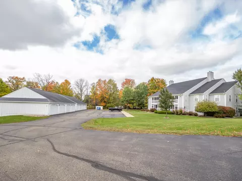 384 Westbrook Ct, Marshall, MI 49068 photo 17