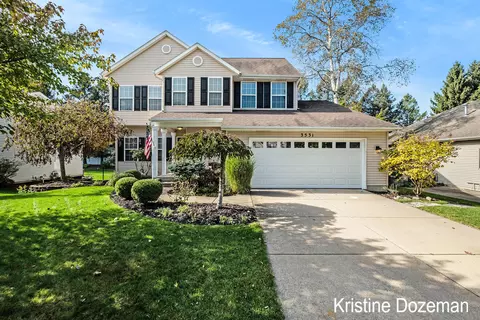 3531 Breton Valley Dr SE, Kentwood, MI 49512