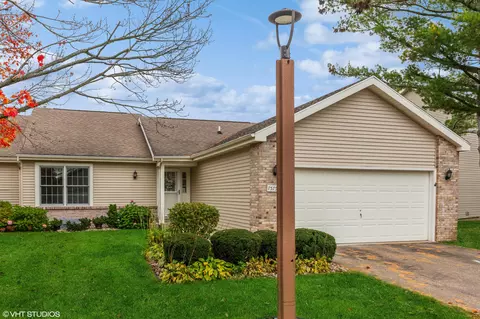 7575 Woodbridge Ln, Portage, MI 49024